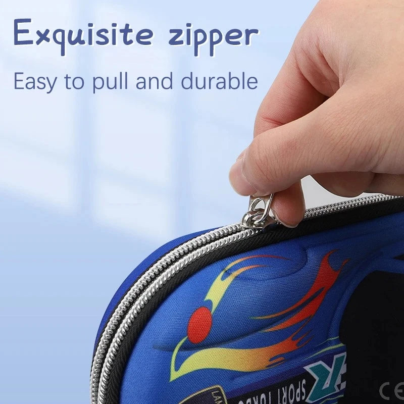 Trousse Voiture 3D — Coque rigide 22,5 cm
